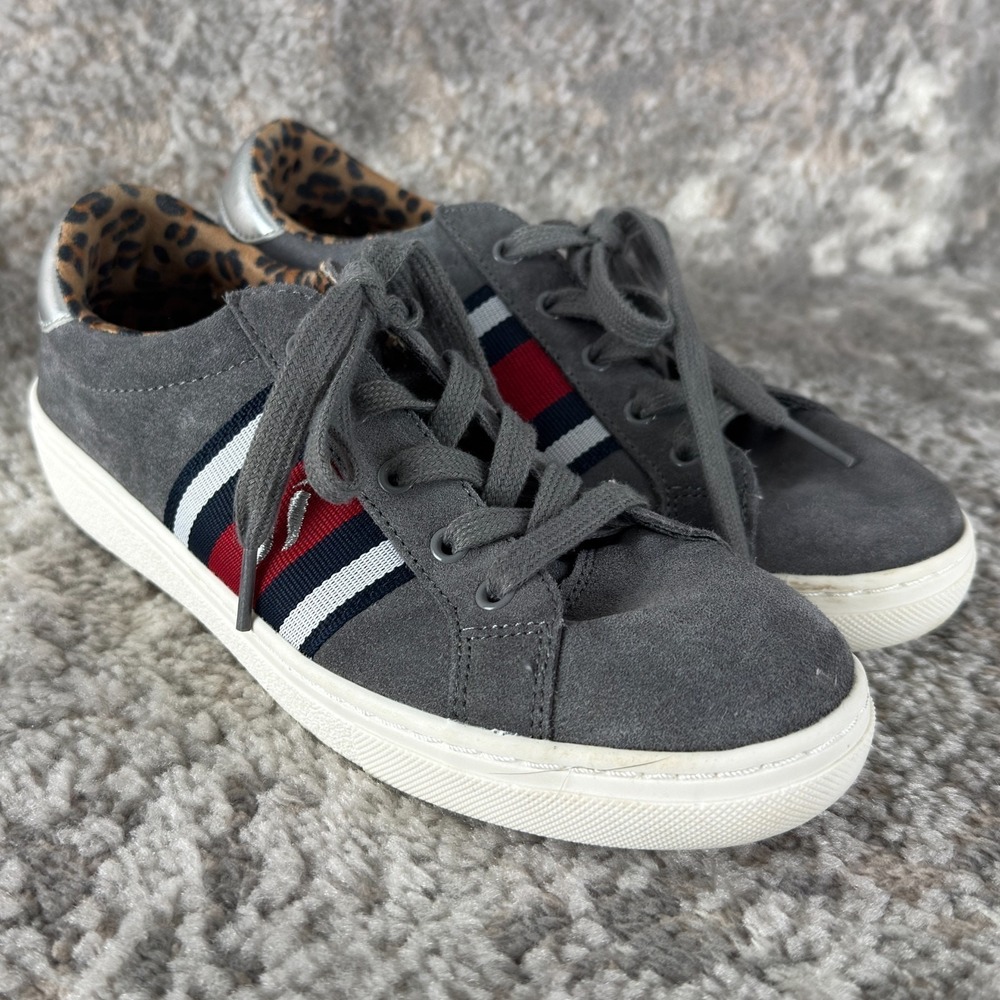 Skechers Size 7 Striped‎ Cheeta Print Sneakers Gray Lace Walking